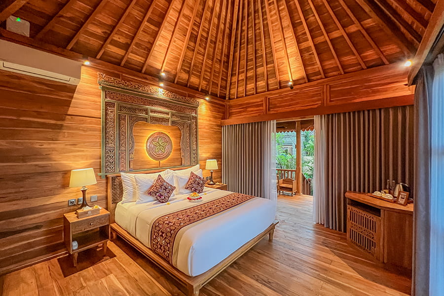 One Bedroom Deluxe Suite