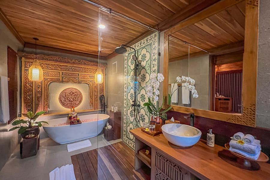 One Bedroom Deluxe Suite